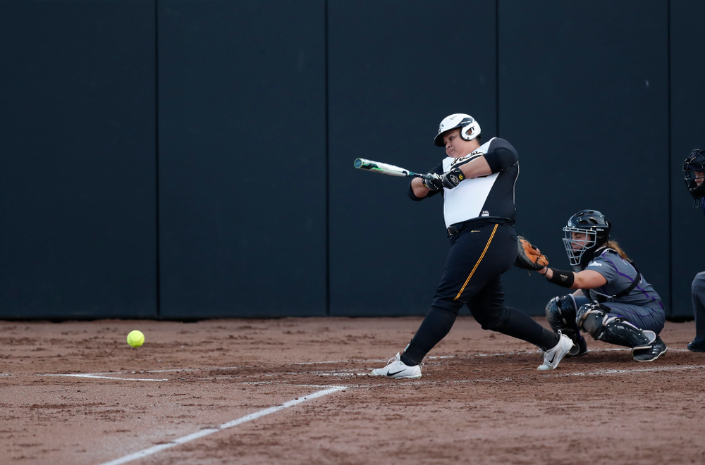 Iowa Hawkeyes infielder Devin Cantu (13) against Western Illinois Tuesday, April 17, 2018 at Bob Pearl Field. (Brian Ray/hawkeyesports.com)