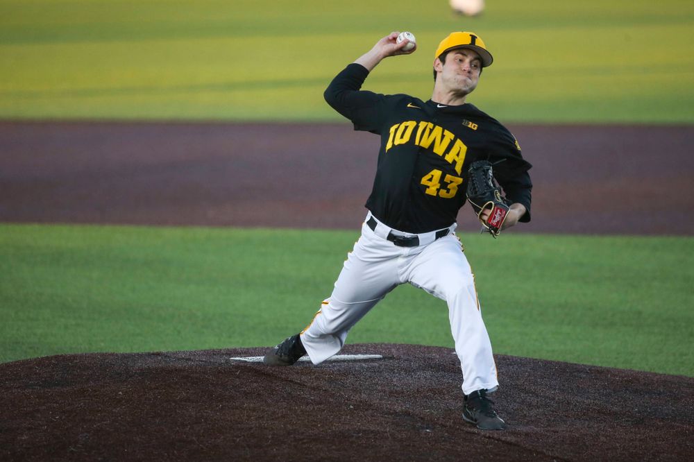 Iowa pitcher Grant Leonard at the game vs. Bradley on Tuesday, March 26, 2019 at (place). (Lily Smith/hawkeyesports.com)