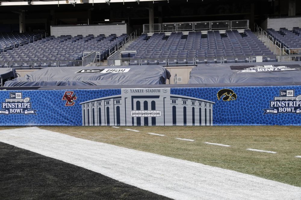 Chalk Talk Clinic at Yankee Stadium in the Bronx, New York, on Dec. 26, 2017. (Darren Miller/hawkeyesports.com)