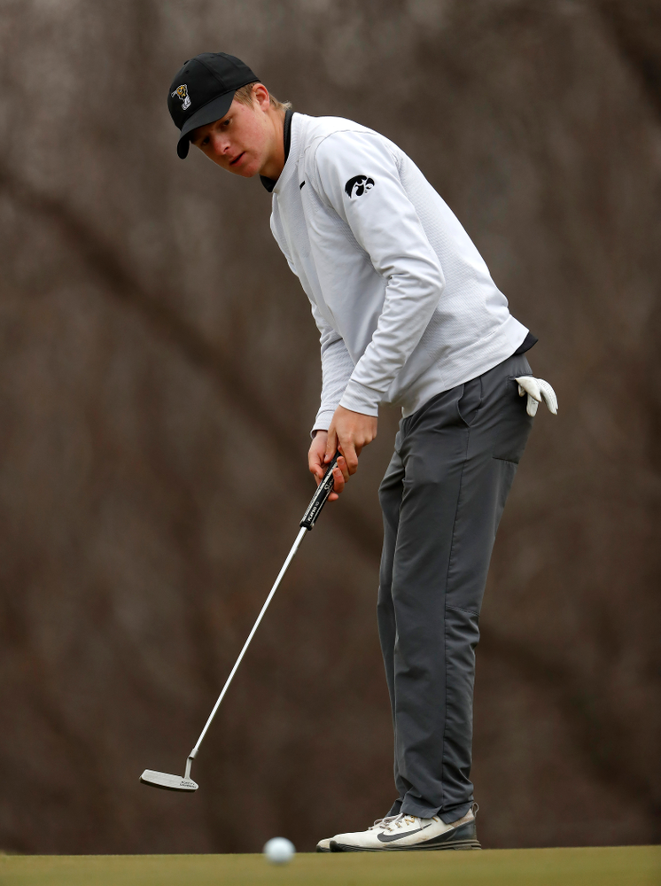 Benton Weinberg during the 2018 Hawkeye Invitational Friday, April 13, 2018 at Finkbine Golf Course. (Brian Ray/hawkeyesports.com)