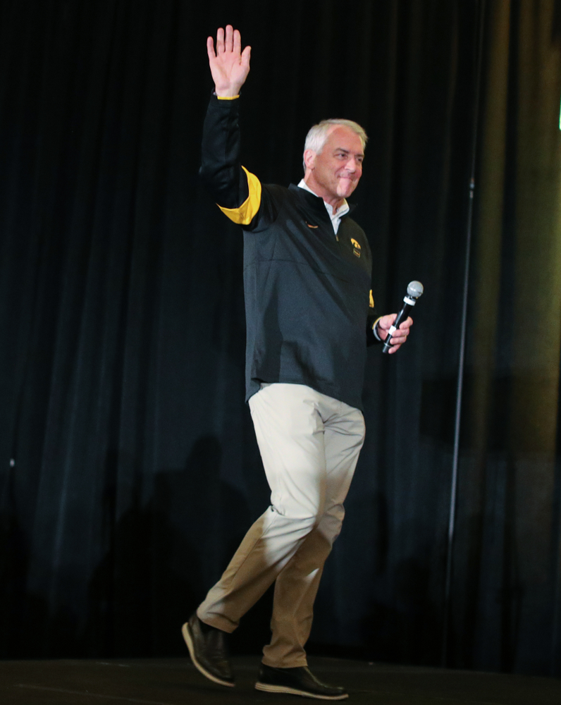 Henry B. and Patricia B. Tippie Director of Athletics Chair Gary Barta addresses the crowd during the Holiday Bowl Hawkeye Huddle Thursday, December 26, 2019 at the Hilton in downtown San Diego. (Brian Ray/hawkeyesports.com)