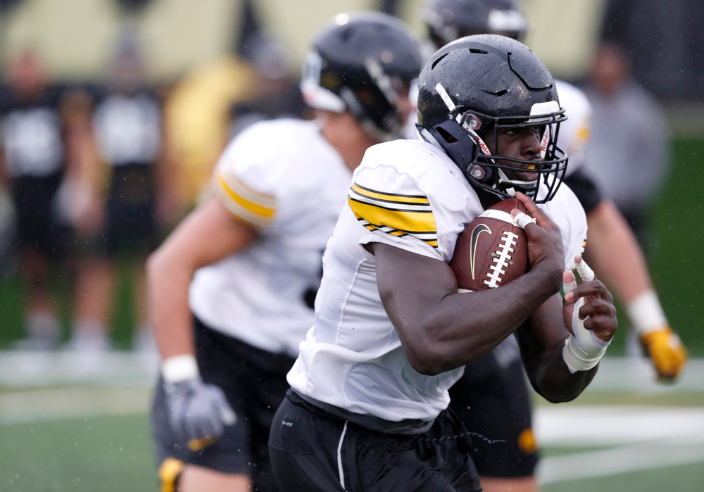 Iowa Hawkeyes linebacker Amani Jones (52) during camp practice No. 15 Monday, August 20, 2018 at the Hansen Football Performance Center. (Brian Ray/hawkeyesports.com)