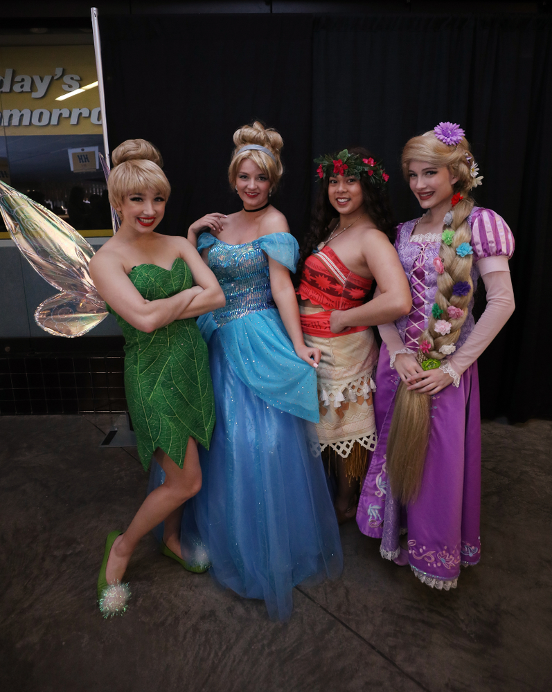 Princess and Heroes night against Illinois Saturday, February 16, 2019 at Carver-Hawkeye Arena. (Brian Ray/hawkeyesports.com)