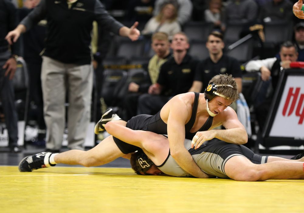 Iowa's Mitch Bowman wrestles Purdue's Christian Brunner at 197 pounds Saturday, November 24, 2018 at Carver-Hawkeye Arena. (Brian Ray/hawkeyesports.com)