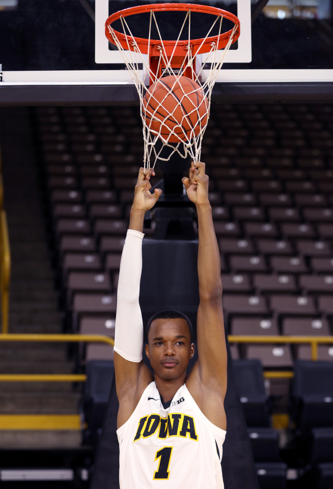 Iowa Hawkeyes guard Maishe Dailey (1) during the team's annual media day Monday, October 8, 2018 at Carver-Hawkeye Arena. (Brian Ray/hawkeyesports.com)