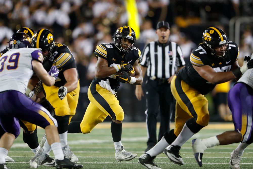 Iowa Hawkeyes running back Toren Young (28) against the Northern Iowa Panthers Saturday, September 15, 2018 at Kinnick Stadium. (Brian Ray/hawkeyesports.com)