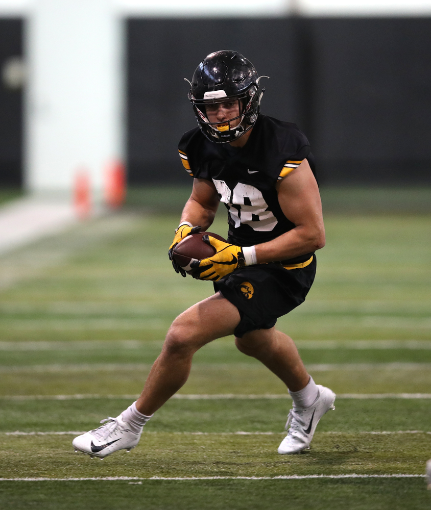 Iowa Hawkeyes tight end T.J. Hockenson (38) during preparation for the 2019 Outback Bowl Tuesday, December 18, 2018 at the Hansen Football Performance Center. (Brian Ray/hawkeyesports.com)