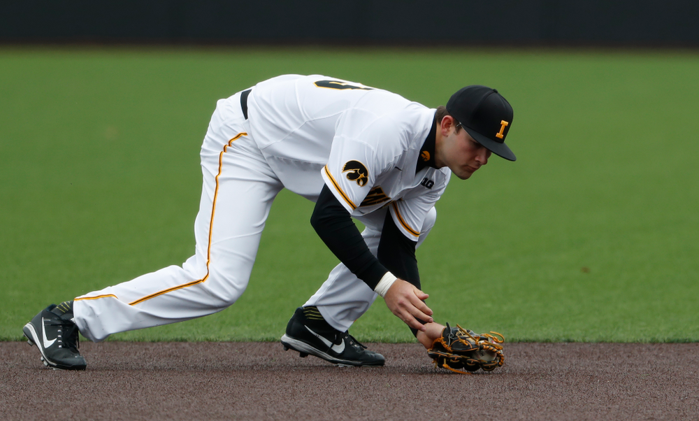 Iowa Hawkeyes infielder Kyle Crowl (23) during a double header against the Indiana Hoosiers Friday, March 23, 2018 at Duane Banks Field. (Brian Ray/hawkeyesports.com)
