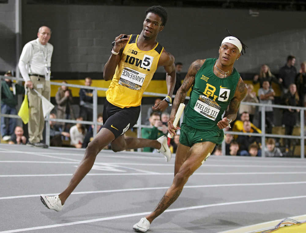 Iowa’s Wayne Lawrence Jr. runs the men’s 1600 meter relay premier event during the Larry Wieczorek Invitational at the Recreation Building in Iowa City on Saturday, January 18, 2020. (Stephen Mally/hawkeyesports.com)