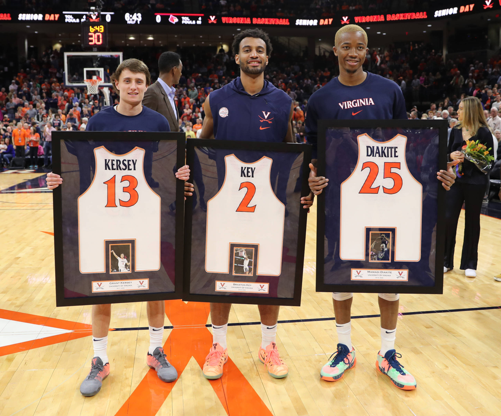 Men S Basketball Vs Louisville Virginia Cavaliers Official
