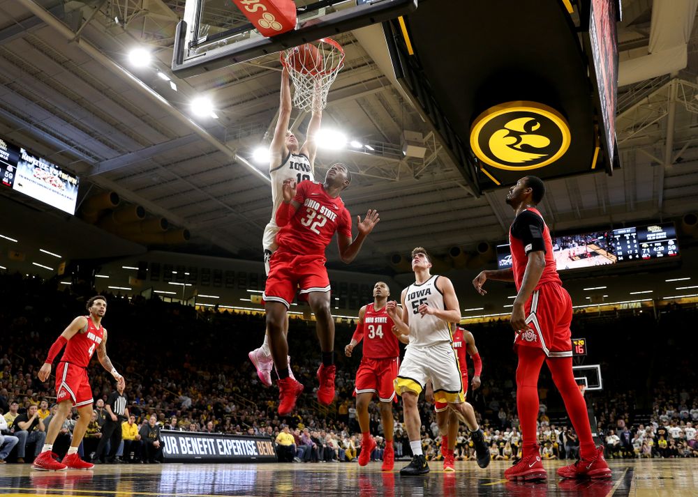Iowa Hawkeyes guard Joe Wieskamp (10) against the Ohio State Buckeyes Thursday, February 20, 2020 at Carver-Hawkeye Arena. (Brian Ray/hawkeyesports.com)