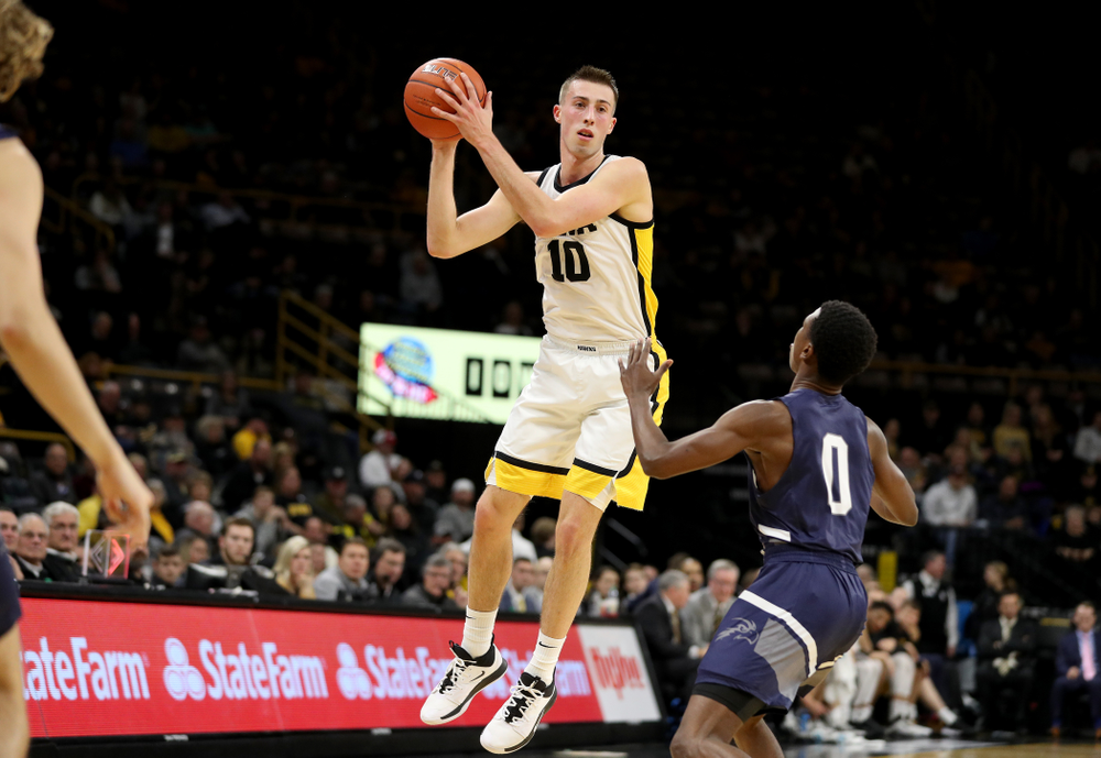 Iowa Hawkeyes guard Joe Wieskamp (10) against North Florida Thursday, November 21, 2019 at Carver-Hawkeye Arena. (Brian Ray/hawkeyesports.com)