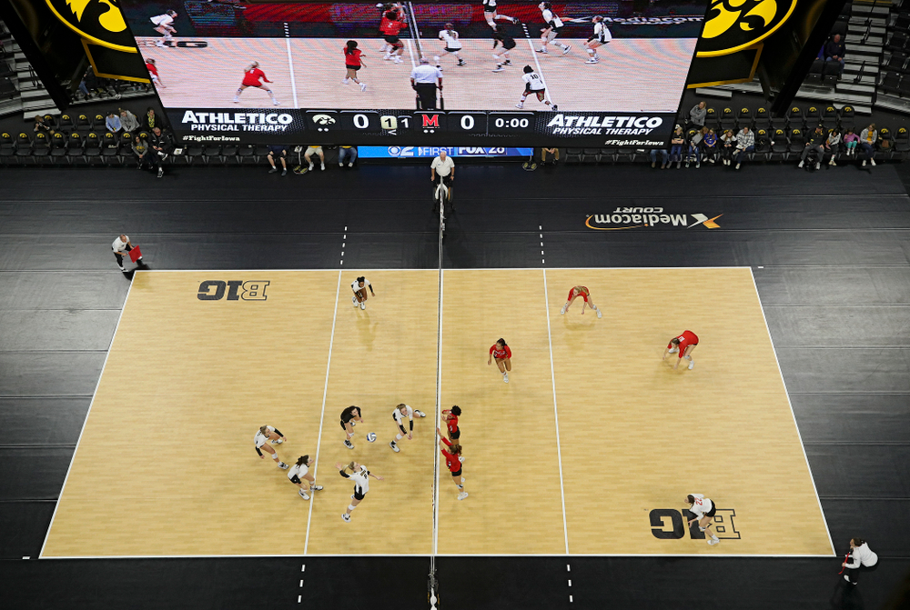 Iowa’s Kyndra Hansen (8) lines up a shot during the third set of their match at Carver-Hawkeye Arena in Iowa City on Saturday, Nov 30, 2019. (Stephen Mally/hawkeyesports.com)