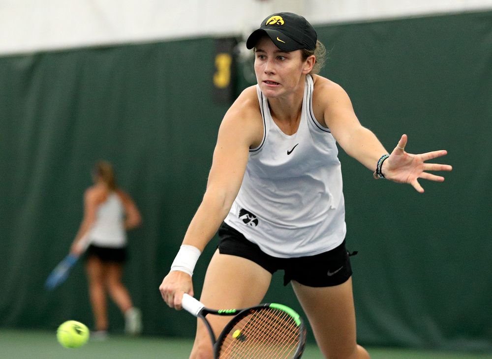 Iowa’s Elise Van Heuvelen returns a shot during her singles match at the Hawkeye Tennis and Recreation Complex in Iowa City on Sunday, February 16, 2020. (Stephen Mally/hawkeyesports.com)