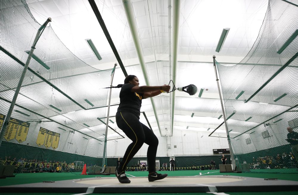 Iowa's Nia Britt competes in the weight throw Friday, January 11, 2019 at the Hawkeye Tennis and Recreation Center. (Brian Ray/hawkeyesports.com)