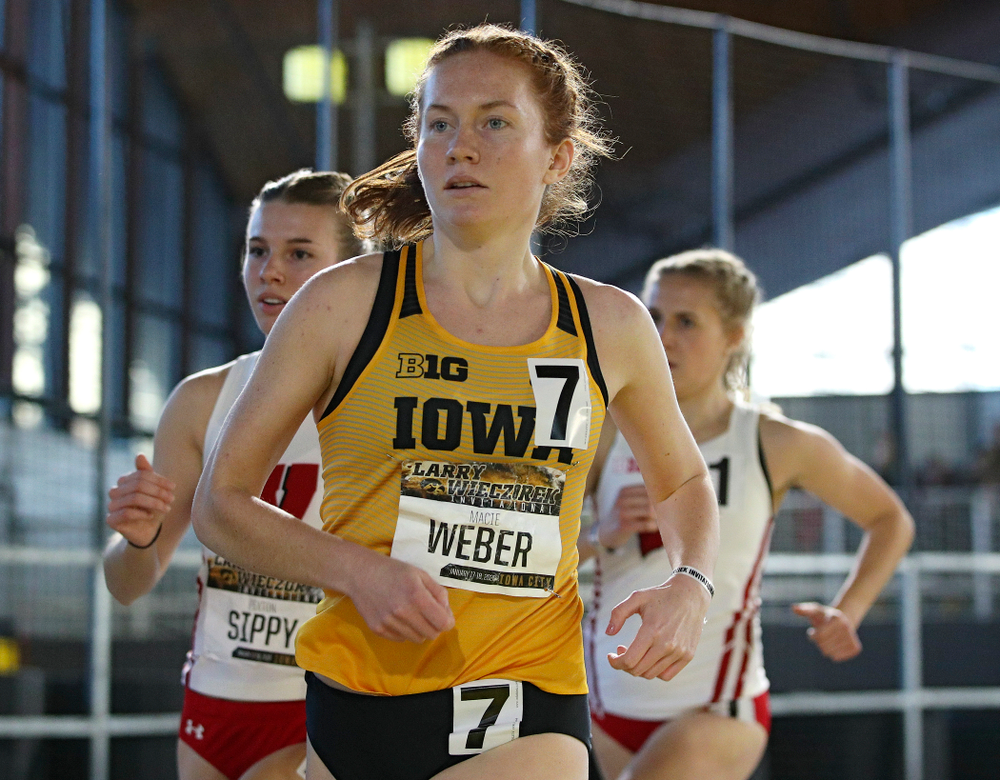 Iowa’s Macie Weber runs the women’s 1 mile run event during the Larry Wieczorek Invitational at the Recreation Building in Iowa City on Saturday, January 18, 2020. (Stephen Mally/hawkeyesports.com)