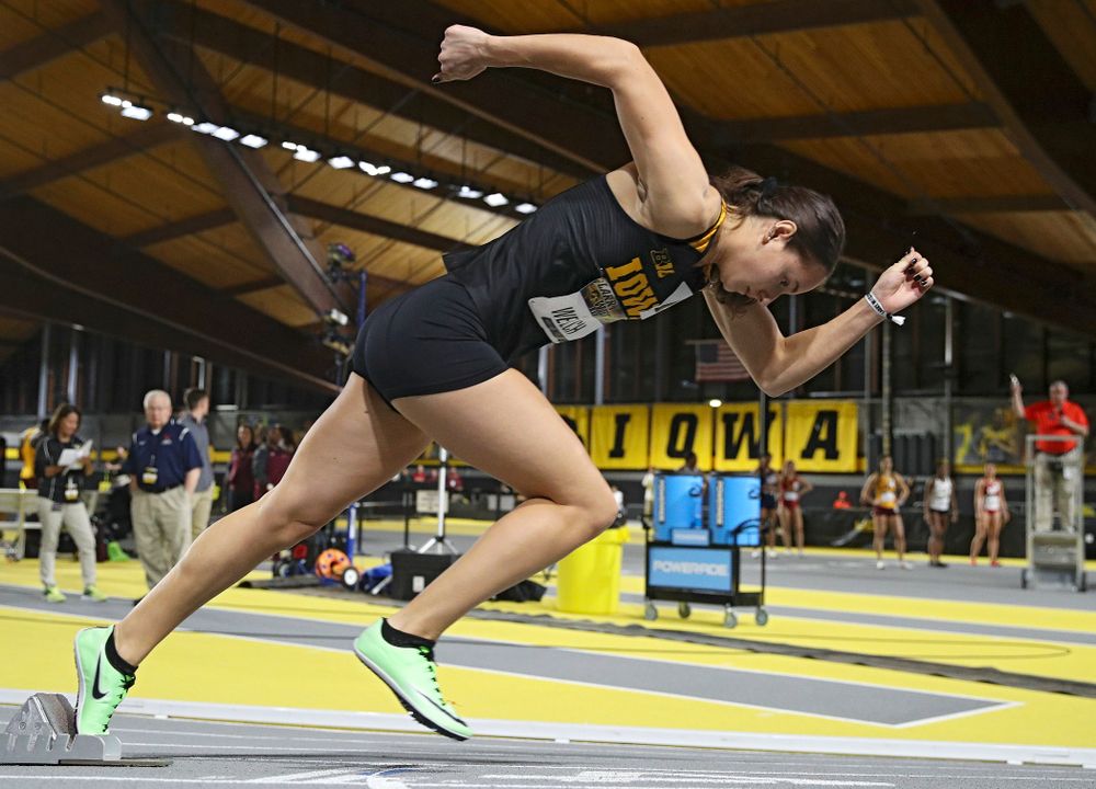Iowa’s Kylie Welch runs the women’s 200 meter dash event during the Larry Wieczorek Invitational at the Recreation Building in Iowa City on Friday, January 17, 2020. (Stephen Mally/hawkeyesports.com)
