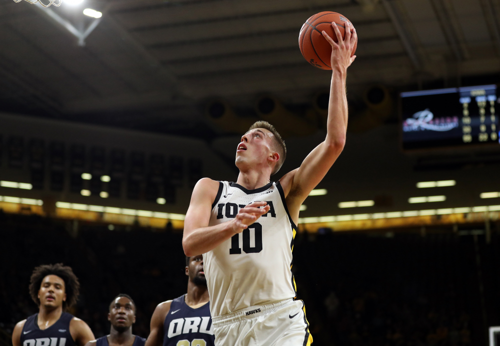 Iowa Hawkeyes guard Joe Wieskamp (10) against Oral Roberts Friday, November 15, 2019 at Carver-Hawkeye Arena. (Brian Ray/hawkeyesports.com)