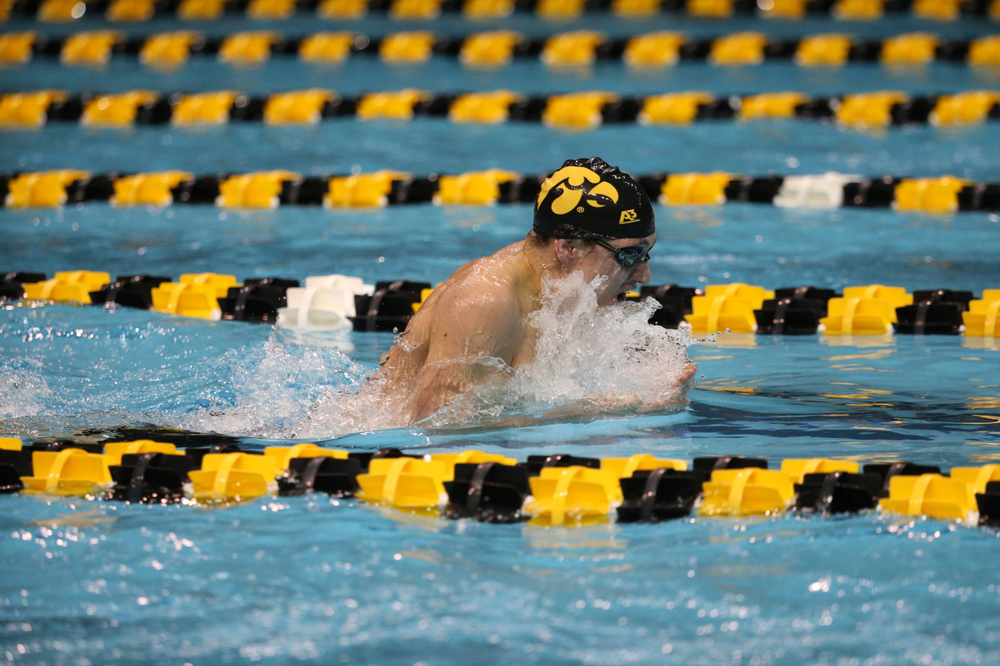 Iowa's Michael Tenney at the 400-yard medley race Friday, March 1, 2019 at the Campus Recreation and Wellness Center. (Lily Smith/hawkeyesports.com)