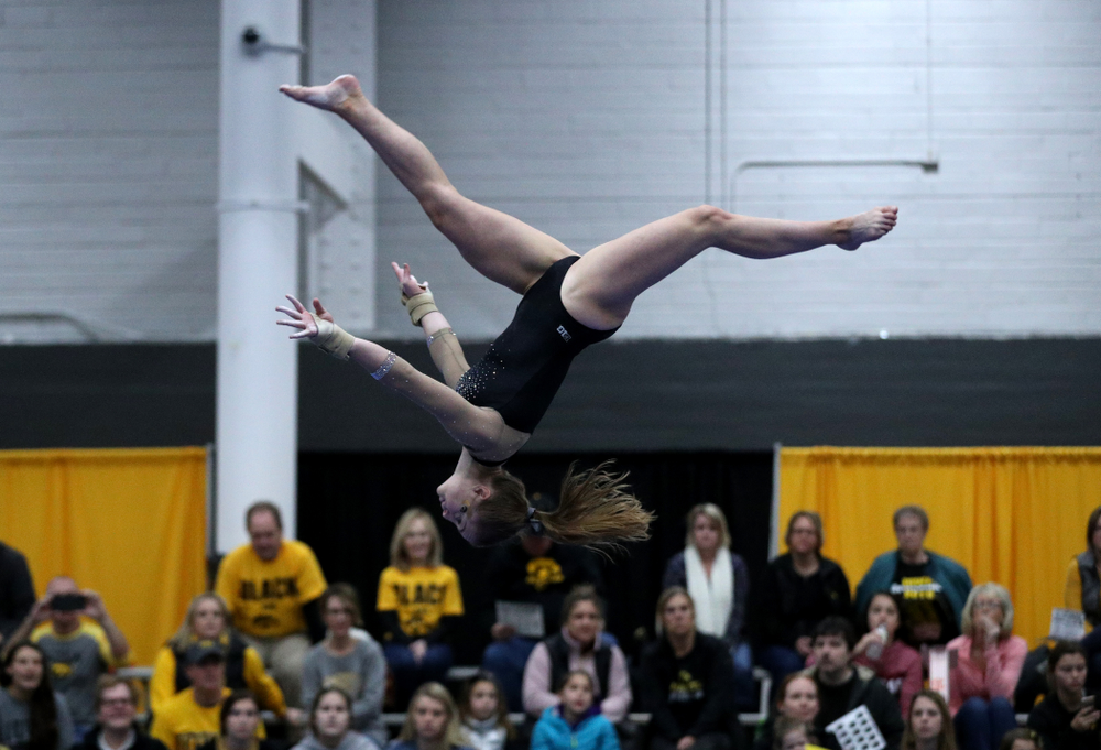 Lauren Guerin competes on the beam during the Black and Gold intrasquad meet Saturday, December 1, 2018 at the University of Iowa Field House. (Brian Ray/hawkeyesports.com)