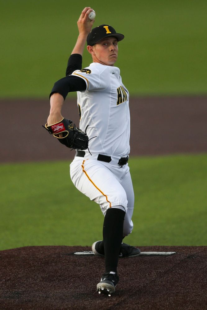 Iowa pitcher Trenton Wallace at baseball vs Milwaukee on Tuesday, April 23, 2019 at Duane Banks Field. (Lily Smith/hawkeyesports.com)