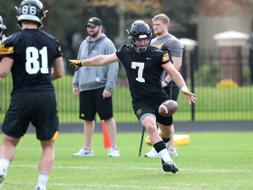 Iowa Hawkeyes punter Colten Rastetter (7) punts the ball during practice for the 2019 Outback Bowl Friday, December 28, 2018 at the University of Tampa. (Brian Ray/hawkeyesports.com)