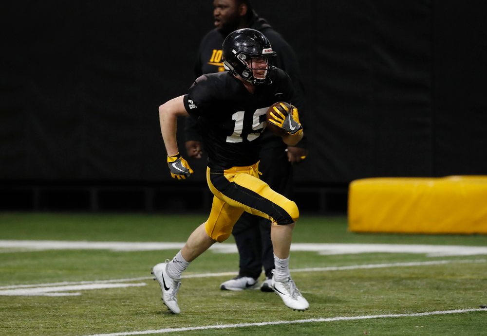 Iowa Hawkeyes wide receiver Max Cooper (19) during spring practice No. 13 Wednesday, April 18, 2018 at the Hansen Football Performance Center. (Brian Ray/hawkeyesports.com)
