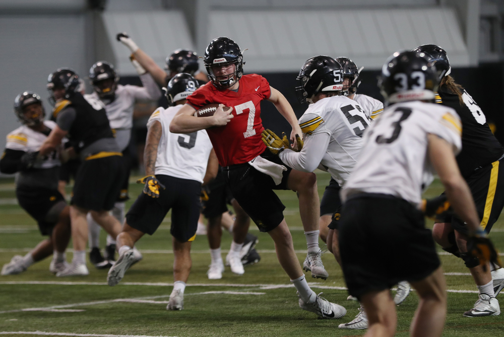 Iowa Hawkeyes quarterback Spencer Petras (7) during preparation for the 2019 Outback Bowl Tuesday, December 18, 2018 at the Hansen Football Performance Center. (Brian Ray/hawkeyesports.com)