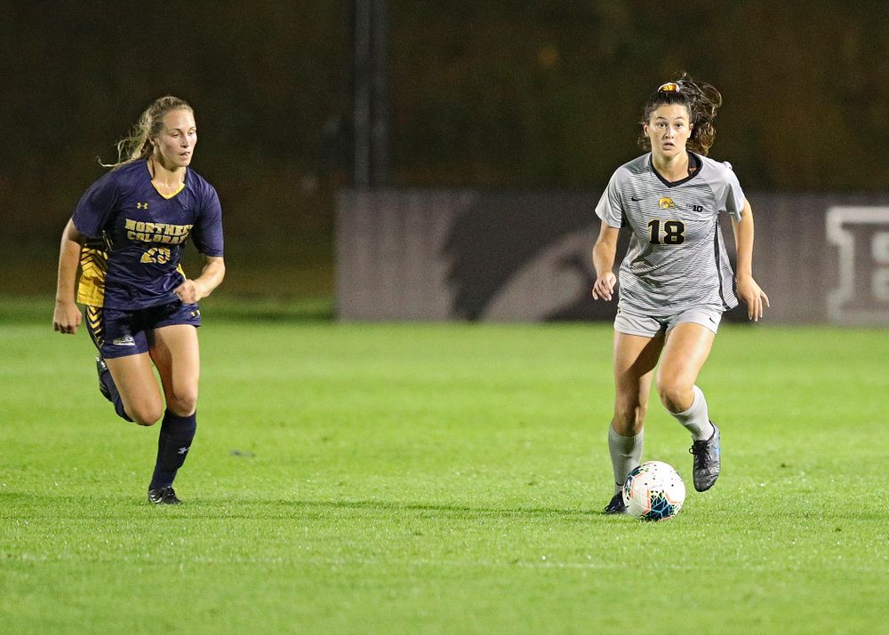 Iowa defender Diane Senkowski (18) looks to pass during the second half of their match at the Iowa Soccer Complex in Iowa City on Friday, Sep 13, 2019. (Stephen Mally/hawkeyesports.com)