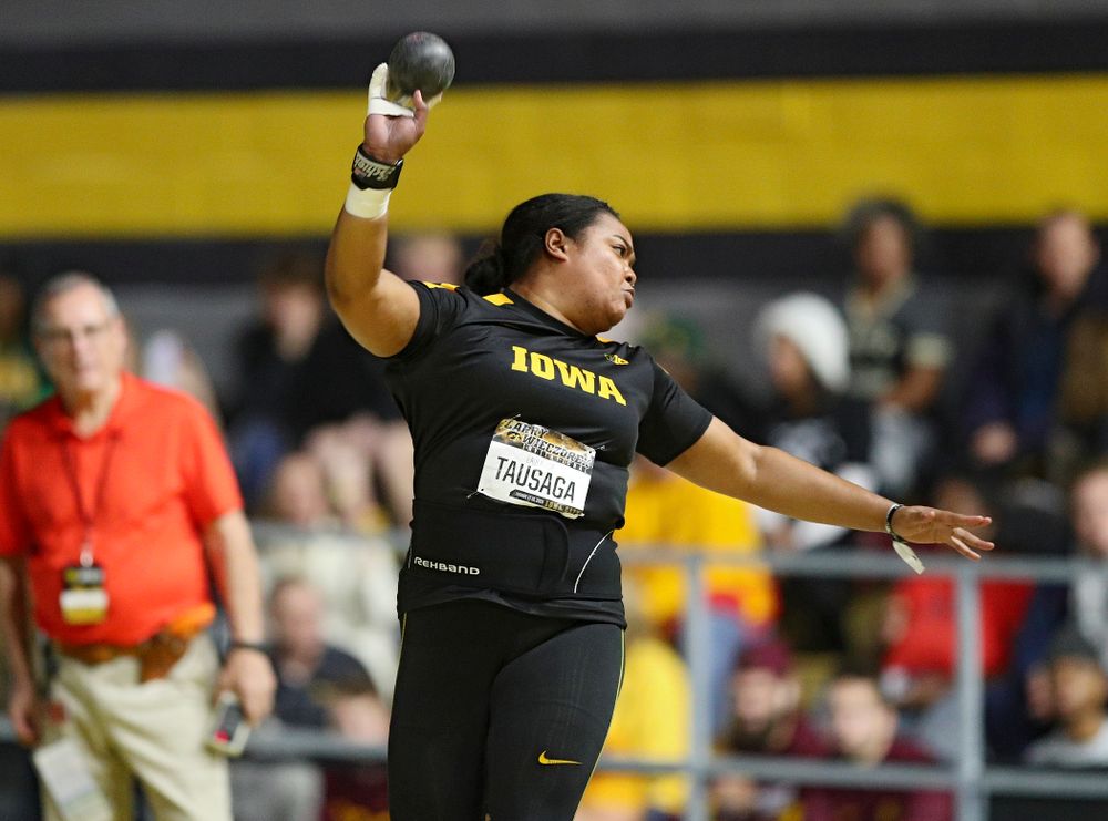 Iowa’s Laulauga Tausaga throws in the women’s shot put premier event during the Larry Wieczorek Invitational at the Recreation Building in Iowa City on Friday, January 17, 2020. (Stephen Mally/hawkeyesports.com)