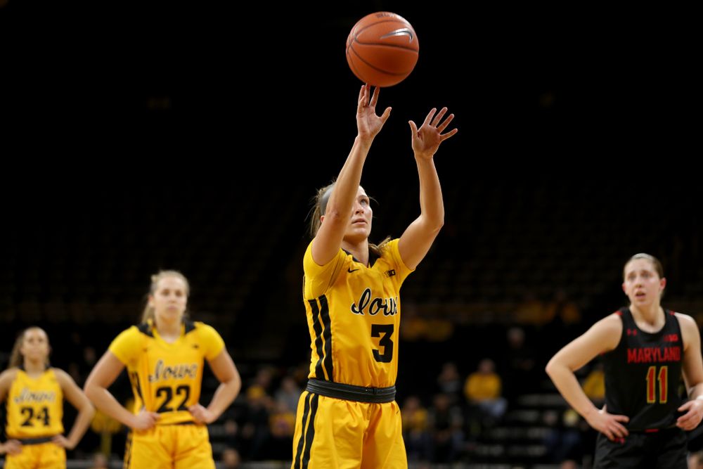 Iowa Hawkeyes guard Makenzie Meyer (3) against the Maryland Terrapins Thursday, January 9, 2020 at Carver-Hawkeye Arena. (Brian Ray/hawkeyesports.com)
