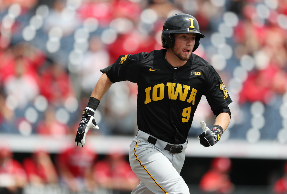Iowa Hawkeyes outfielder Ben Norman (9) against the Nebraska Cornhuskers in the first round of the Big Ten Baseball Tournament Friday, May 24, 2019 at TD Ameritrade Park in Omaha, Neb. (Brian Ray/hawkeyesports.com)