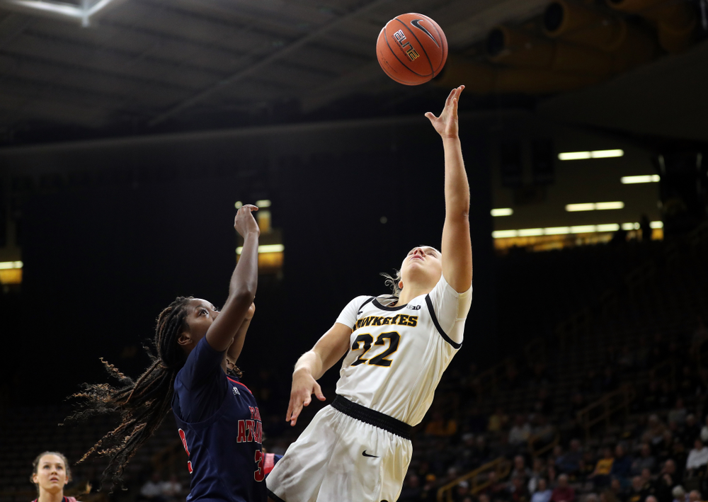 Iowa Hawkeyes guard Kathleen Doyle (22) against Florida Atlantic University Thursday, November 7, 2019 at Carver-Hawkeye Arena. (Brian Ray/hawkeyesports.com)