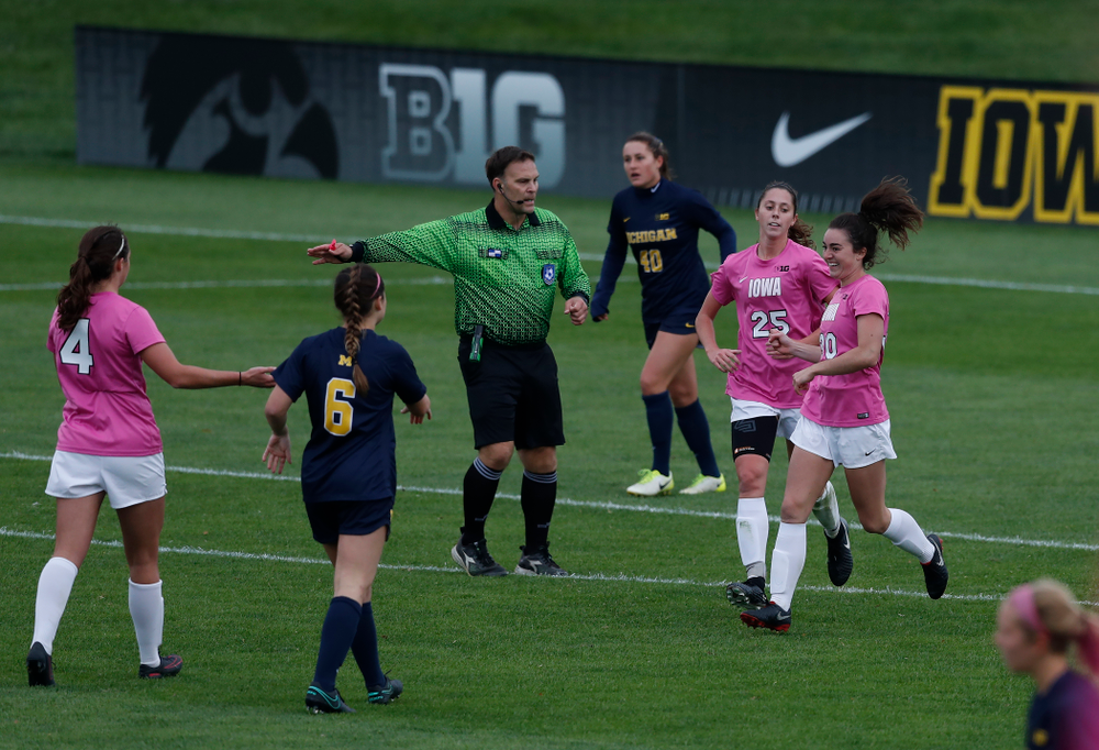 Iowa Hawkeyes Devin Burns (30) celebrates after scoring against Michigan Sunday, October 14, 2018 at the Iowa Soccer Complex. (Brian Ray/hawkeyesports.com)
