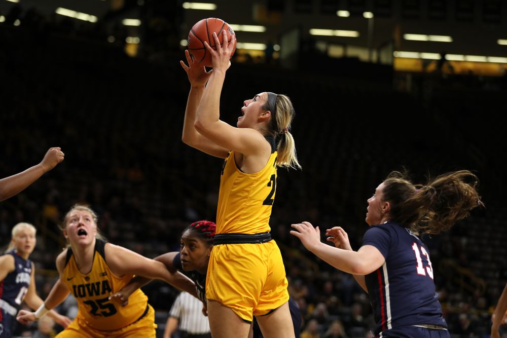 Iowa Hawkeyes forward Hannah Stewart (21) against the Robert Morris Colonials Sunday, December 2, 2018 at Carver-Hawkeye Arena. (Brian Ray/hawkeyesports.com)