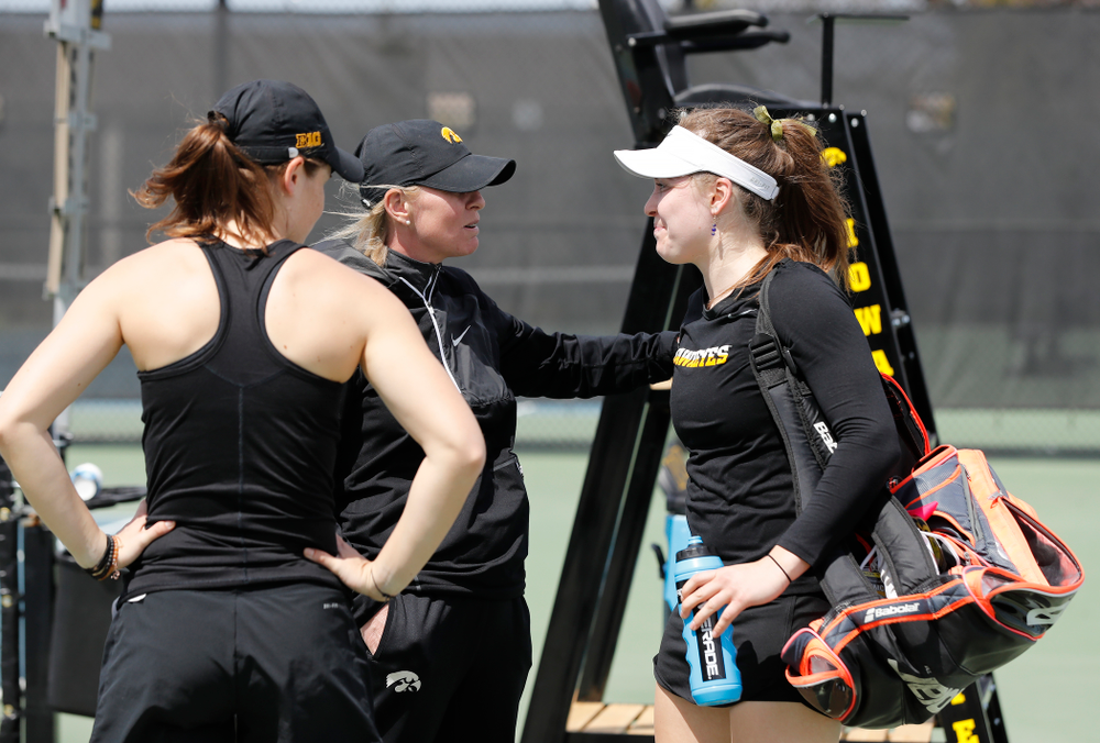Iowa's Anastasia Reimchen against the Wisconsin Badgers Sunday, April 22, 2018 at the Hawkeye Tennis and Recreation Center. (Brian Ray/hawkeyesports.com)