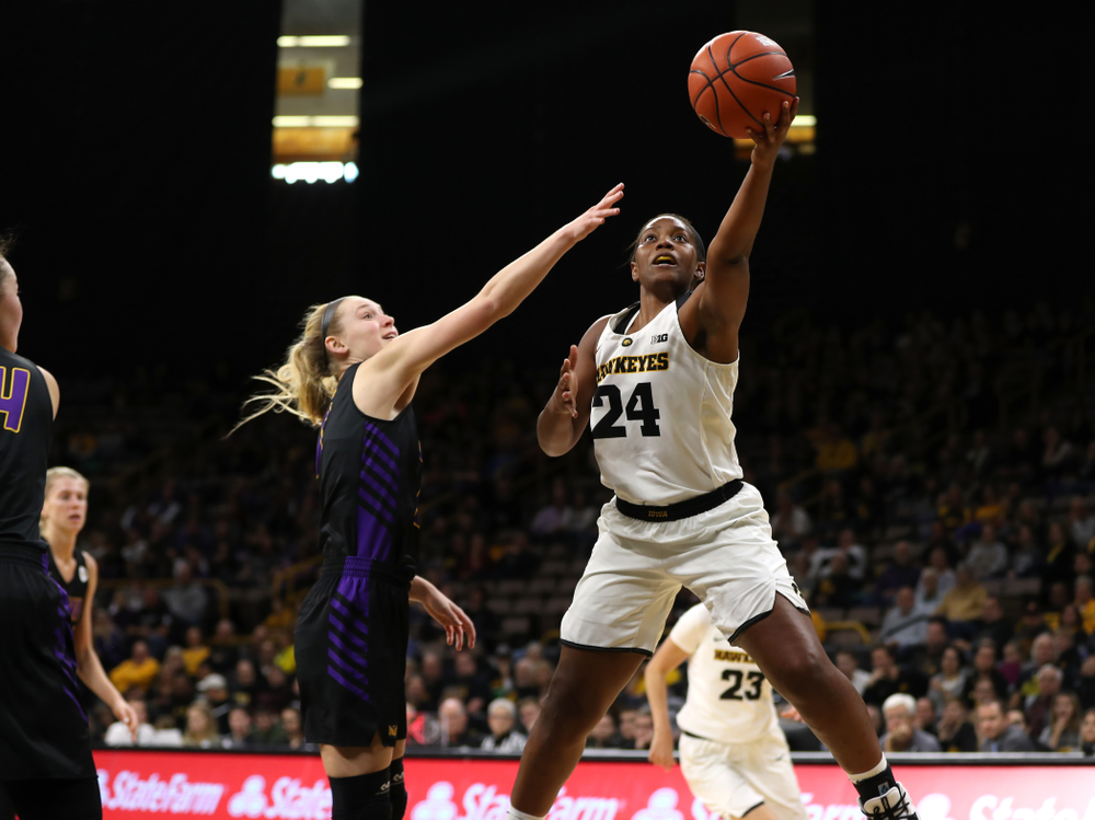 Iowa Hawkeyes guard Zion Sanders (24) against the Northern Iowa Panthers in the Hy-Vee Classic Sunday, December 16, 2018 at Carver-Hawkeye Arena. (Brian Ray/hawkeyesports.com)