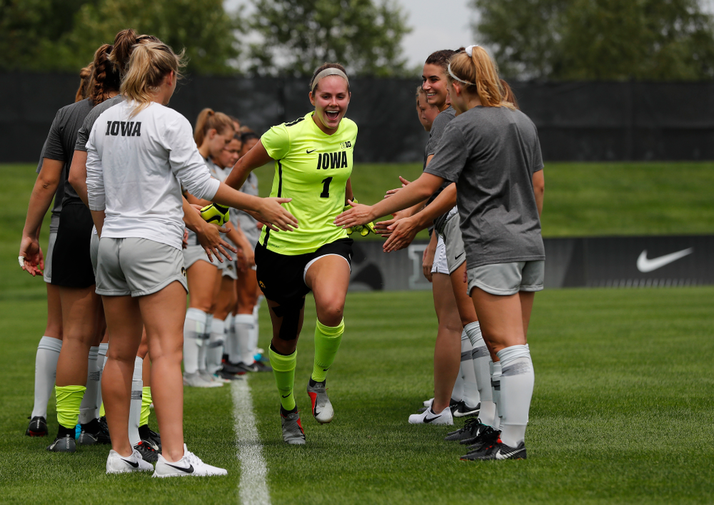 Iowa Hawkeyes Claire Graves (1) against Indiana State Sunday, August 26, 2018 at the Iowa Soccer Complex. (Brian Ray/hawkeyesports.com)