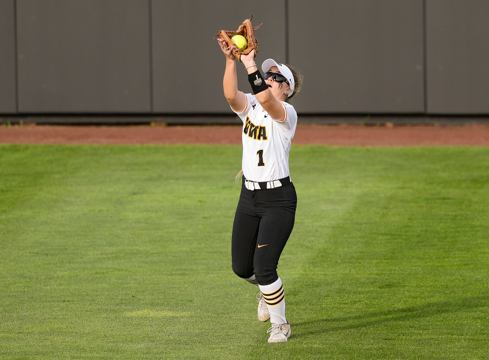 Iowa right fielder Cameron Cecil (1) pulls in a fly ball for an out during the third inning of their game against Ohio State at Pearl Field in Iowa City on Friday, May. 3, 2019. (Stephen Mally/hawkeyesports.com)