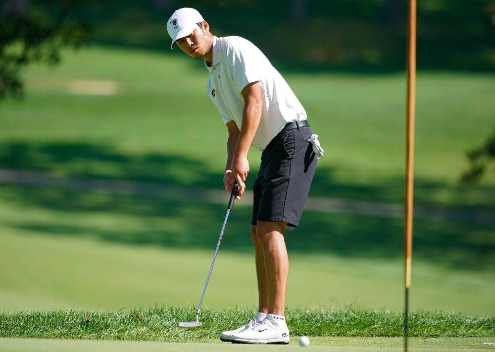 Iowa’s Joe Kim putts during the second day of the Golfweek Conference Challenge at the Cedar Rapids Country Club in Cedar Rapids on Monday, Sep 16, 2019. (Stephen Mally/hawkeyesports.com)
