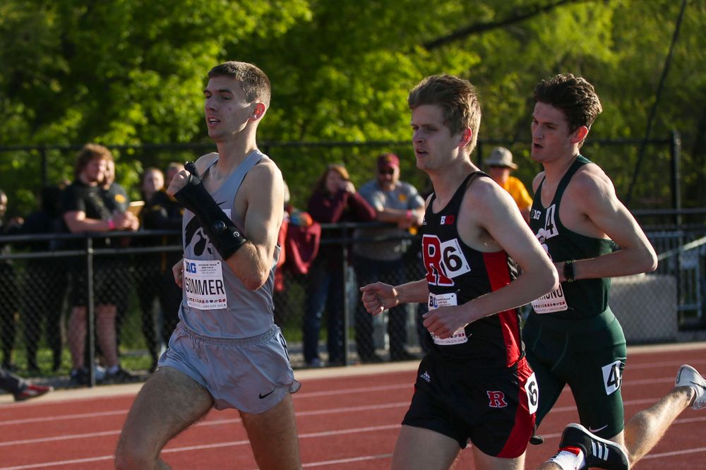Iowa's Karson Sommer runs during the men's 1500-meter run at the Big Ten Outdoor Track and Field Championships at Francis X. Cretzmeyer Track on Friday, May 10, 2019. (Lily Smith/hawkeyesports.com)