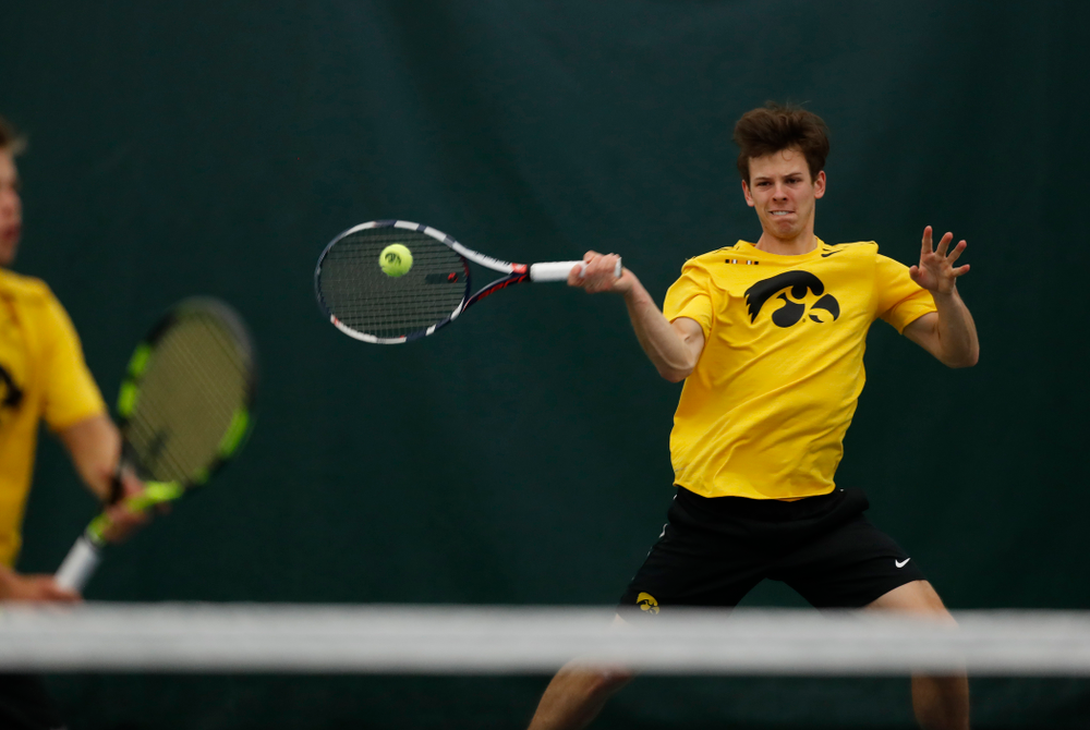 Will Davies and and Piotr Smietana play a doubles match against the Illinois Fighting Illini Saturday, March 31, 2018 at Hawkeye Tennis and Recreation Center. (Brian Ray/hawkeyesports.com)