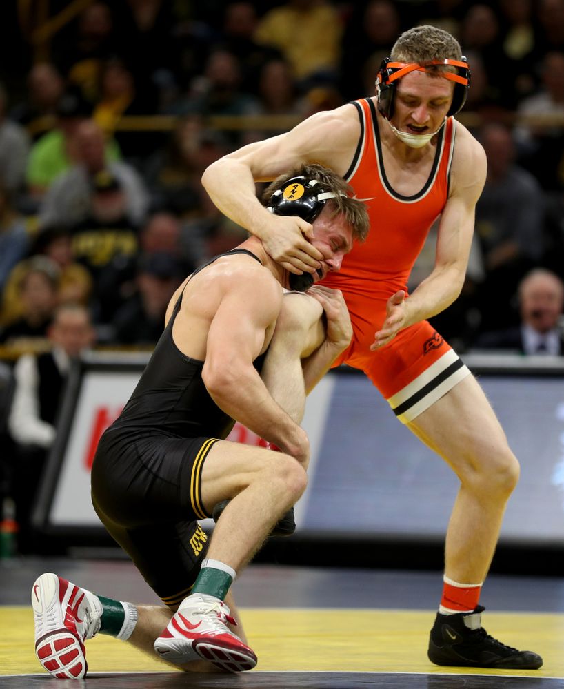 Iowa’s Max Murin Wrestles Oklahoma State’s Dusty Hone at 141 pounds Sunday, February 23, 2020 at Carver-Hawkeye Arena. Murin won the match 15-4. (Brian Ray/hawkeyesports.com)