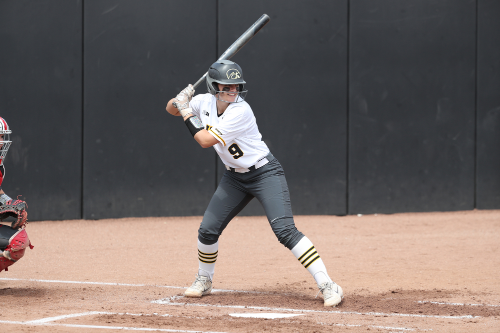 Iowa Hawkeyes Abby Lien (9) against the Ohio State Buckeyes on senior day Sunday, May 5, 2019 at Pearl Field. (Brian Ray/hawkeyesports.com)