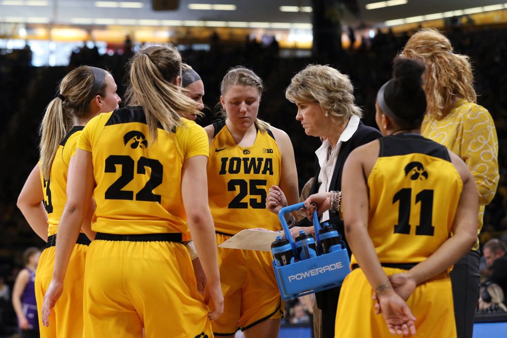 Iowa Hawkeyes head coach Lisa Bluder against the Northwestern Wildcats Sunday, March 3, 2019 at Carver-Hawkeye Arena. (Brian Ray/hawkeyesports.com)
