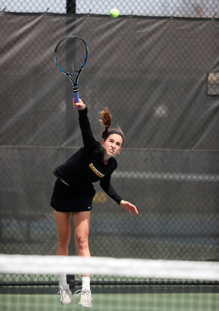 Iowa's Adrienne Jensen against the Wisconsin Badgers Sunday, April 22, 2018 at the Hawkeye Tennis and Recreation Center. (Brian Ray/hawkeyesports.com)