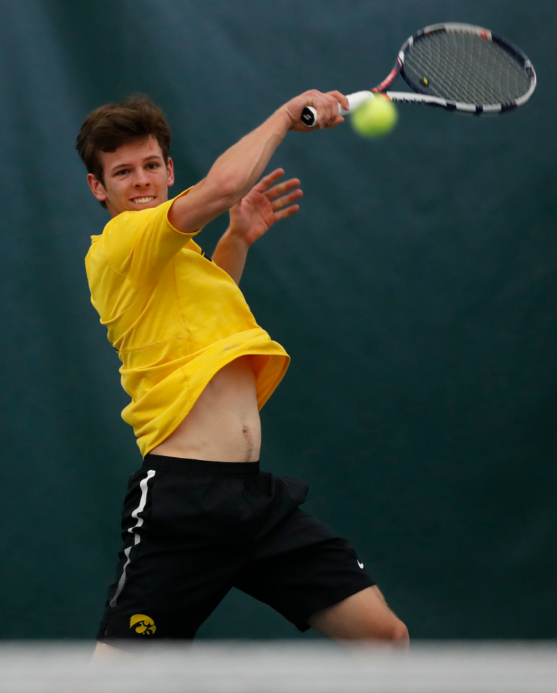 Will Davies and and Piotr Smietana play a doubles match against the Illinois Fighting Illini Saturday, March 31, 2018 at Hawkeye Tennis and Recreation Center. (Brian Ray/hawkeyesports.com)