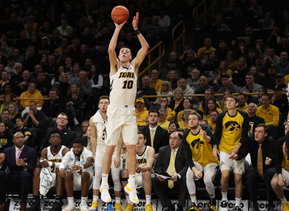 Iowa Hawkeyes guard Joe Wieskamp (10) against the Michigan Wolverines Friday, February 1, 2019 at Carver-Hawkeye Arena. (Brian Ray/hawkeyesports.com)