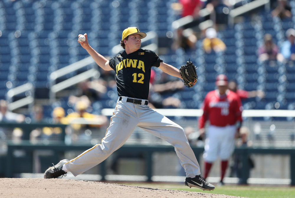 Iowa Hawkeyes Drew Irvine (12) against the Nebraska Cornhuskers in the first round of the Big Ten Baseball Tournament Friday, May 24, 2019 at TD Ameritrade Park in Omaha, Neb. (Brian Ray/hawkeyesports.com)
