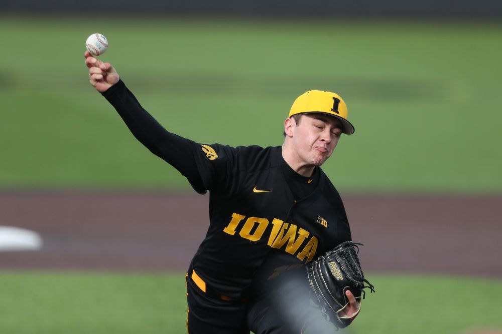 Iowa Hawkeyes Clayton Nettleton (17) against Simpson College Tuesday, March 19, 2019 at Duane Banks Field. (Brian Ray/hawkeyesports.com)